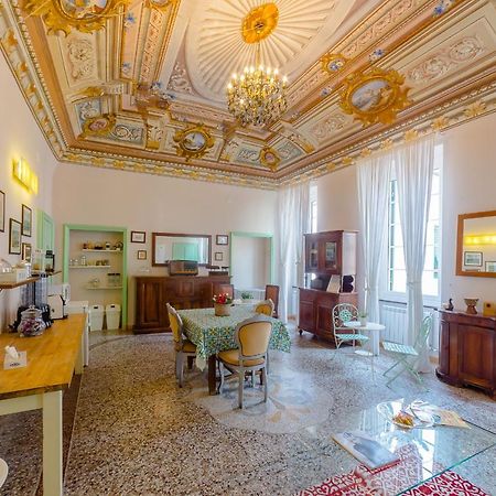 B&B Bernini Finale Ligure Bagian luar foto