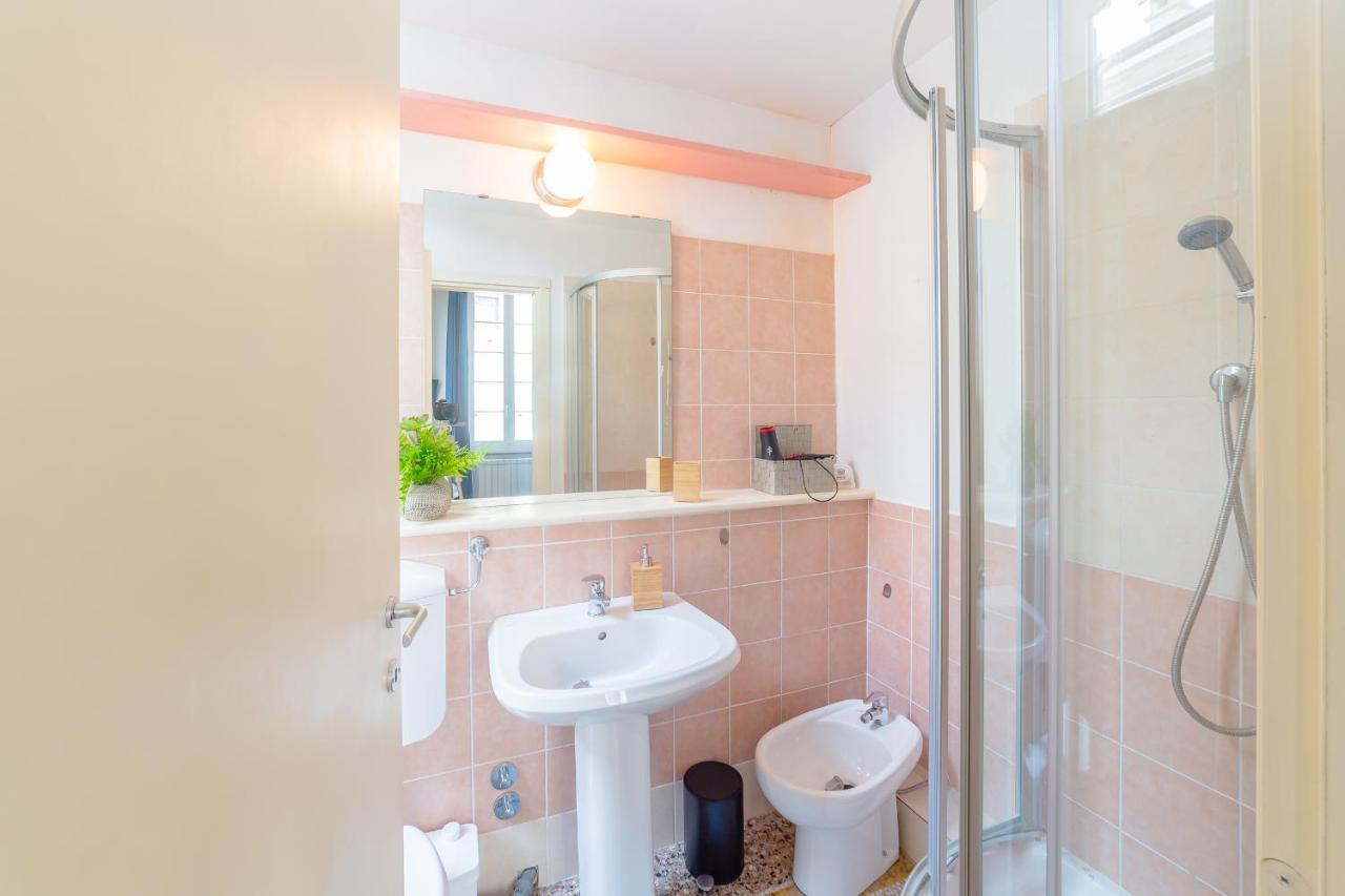 B&B Bernini Finale Ligure Bagian luar foto