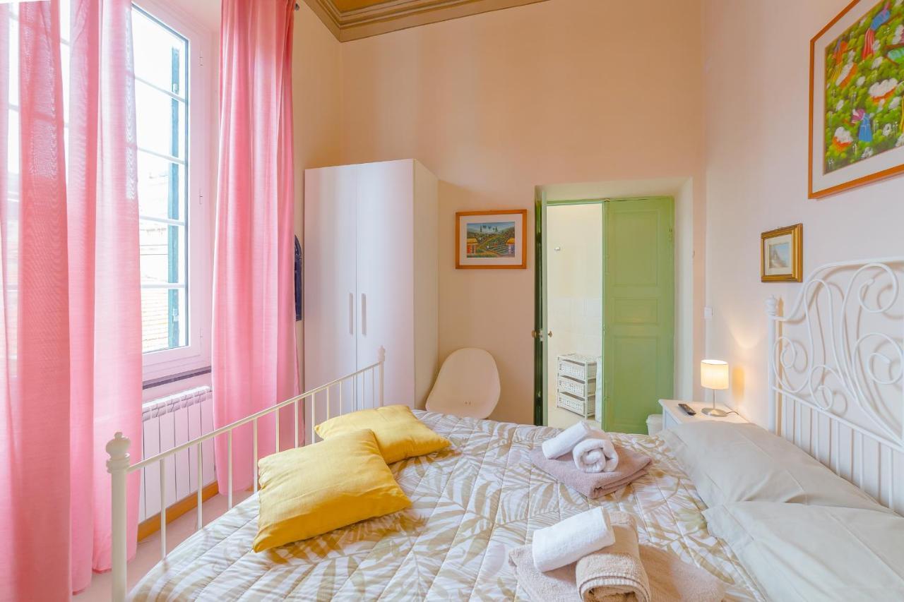 B&B Bernini Finale Ligure Bagian luar foto