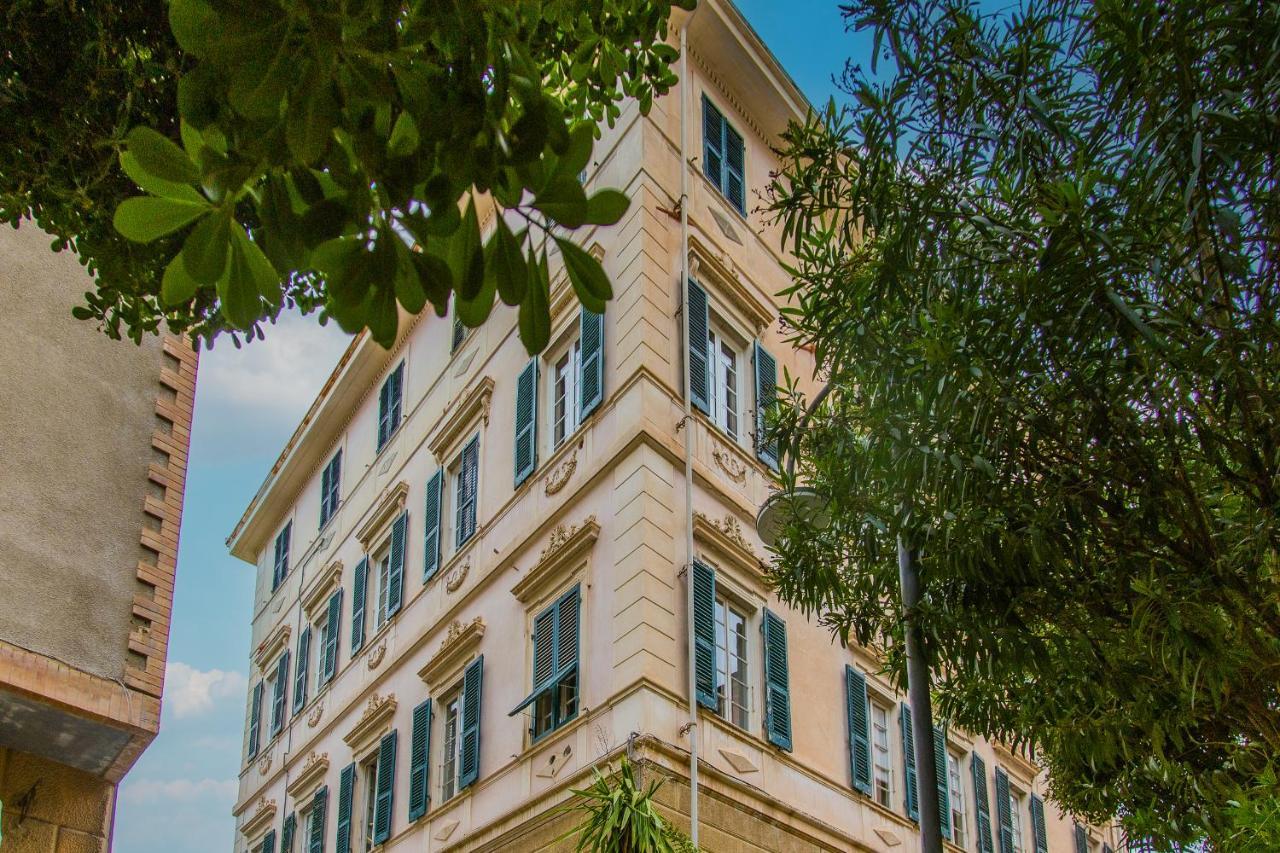 B&B Bernini Finale Ligure Bagian luar foto
